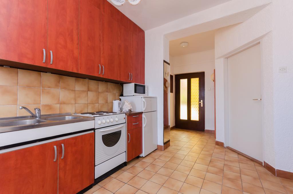 Apartments Zorka Kampor Ngoại thất bức ảnh